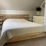 Simply Suite - Cornwall Village