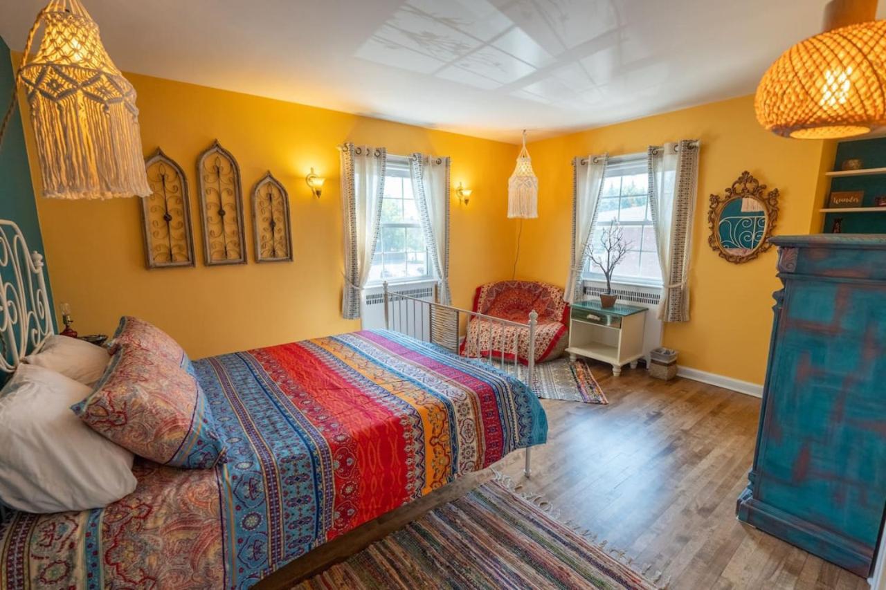Cardinal Boho Holiday home