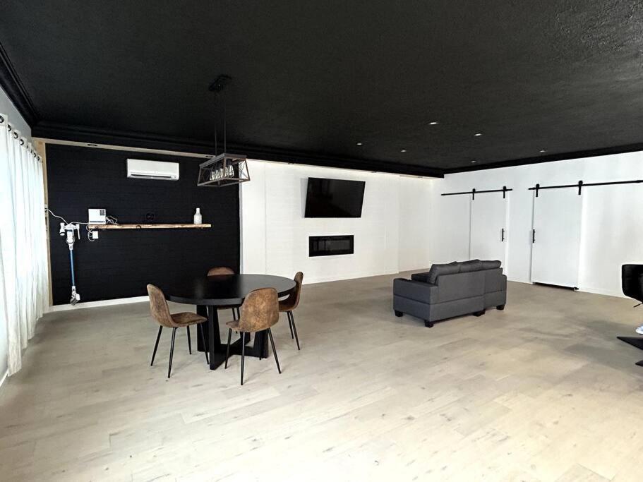 Apartamento Newly Renovated In The Heart Of Cornwall
