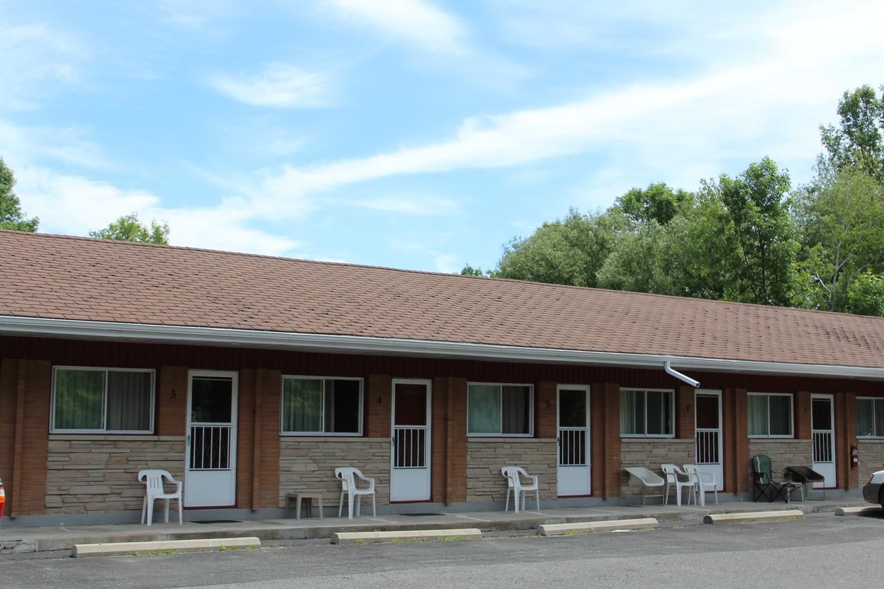 Martin's Motel