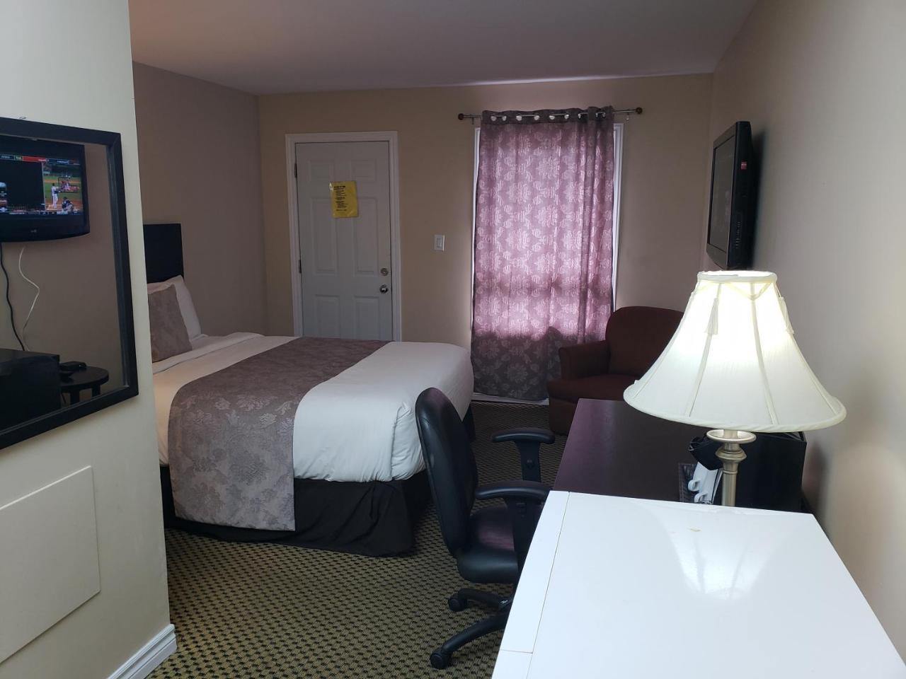 Regency & Hotel 2*