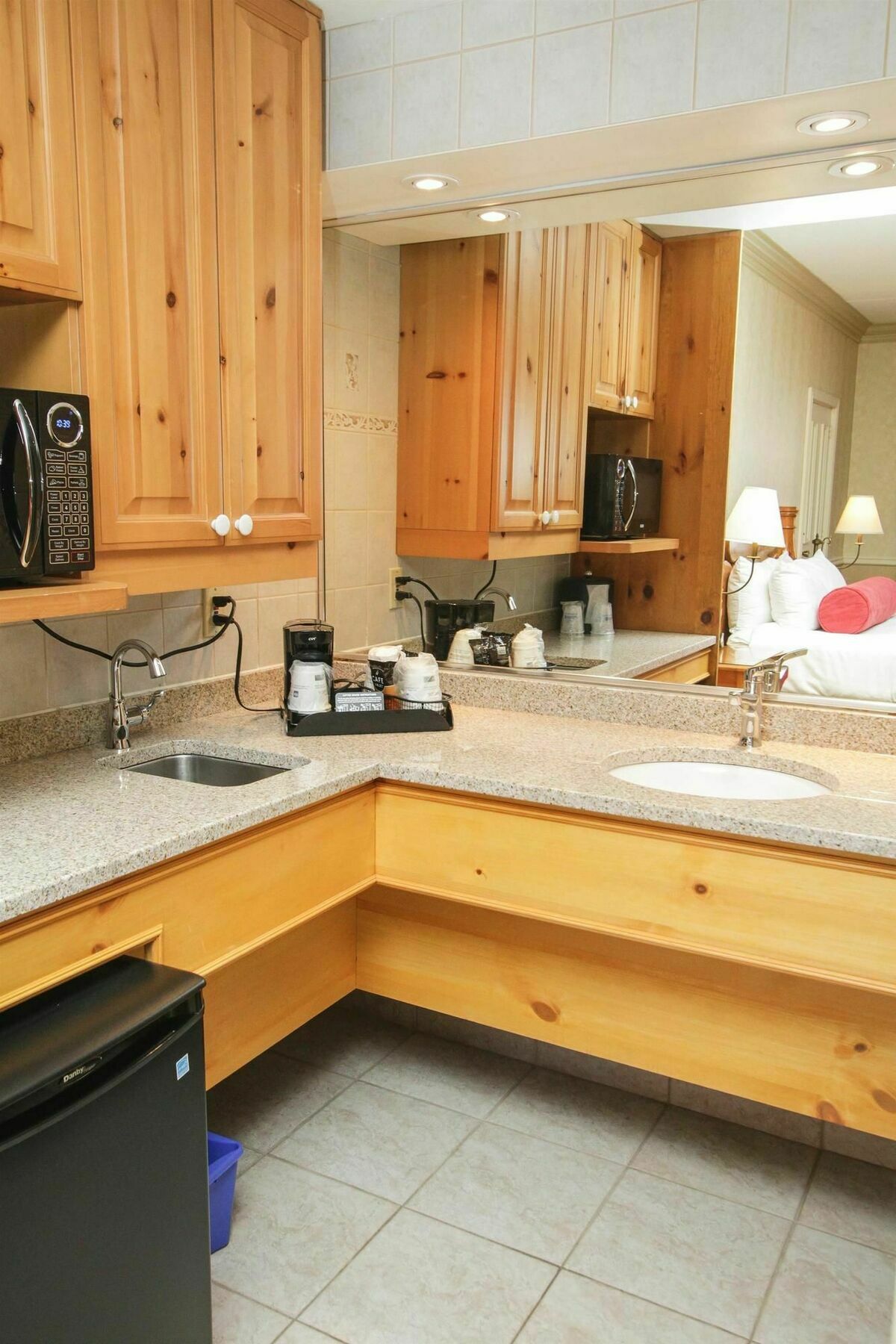 Best Western Parkway Inn&conference Centre Cornwall